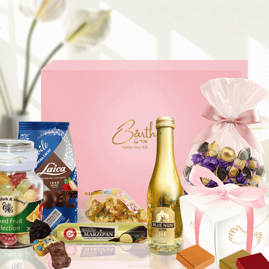 מארז פסח יוקרתי עם יין, שוקולדים וממתקים כשרים לפסח