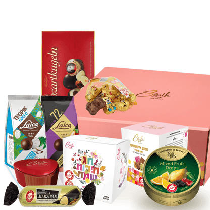 מארז מתוקים כשר לפסח עם שוקולדים, פרלינים וממתקים במארז מתנה מבית ברט